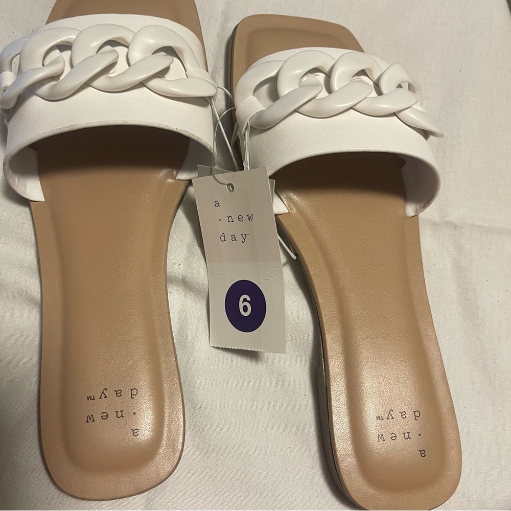 Cat & Jack slides  size 6